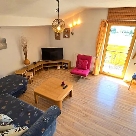 Haus Wiesenruh - Mountain View Apartmán *